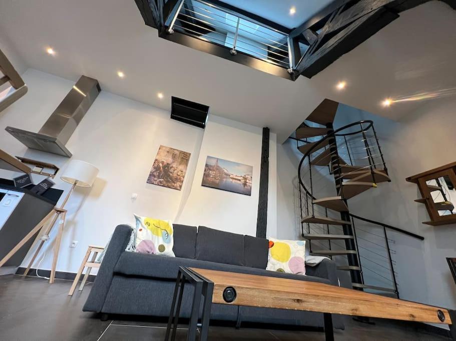 Le Jeannin, Magnifique Duplex 6 Prs - Centre Historique De Dijon Apartment Exterior photo